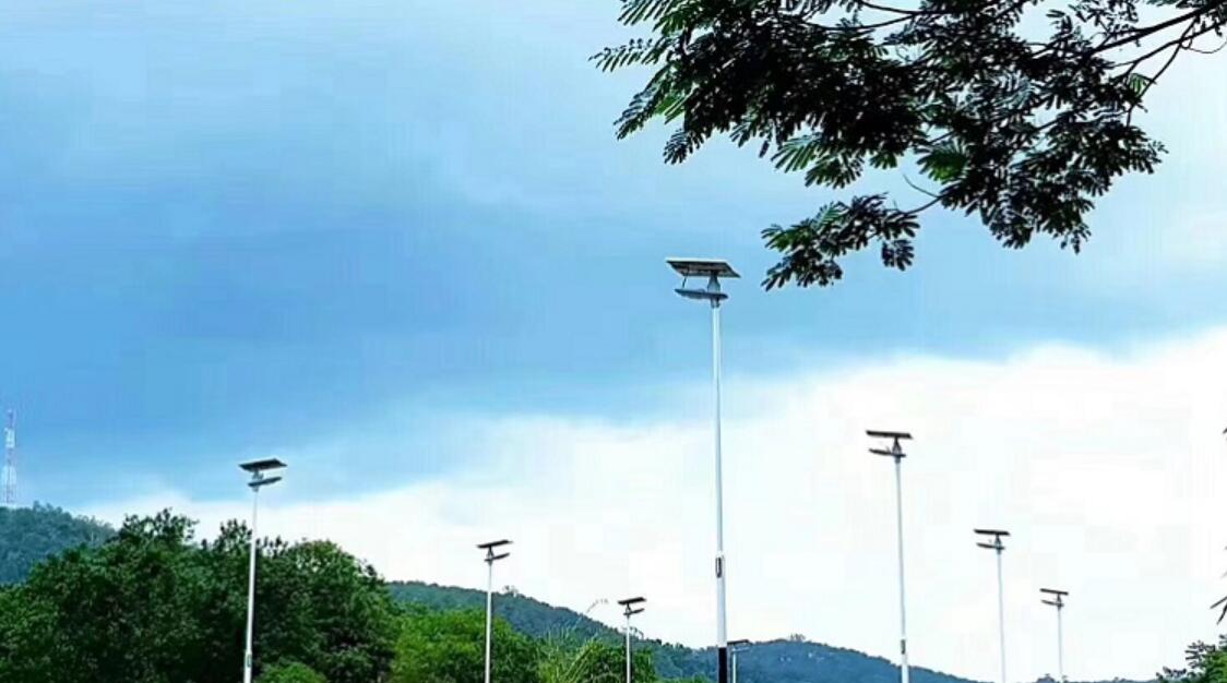 路燈桿為什么要鍍鋅金屬表面?
